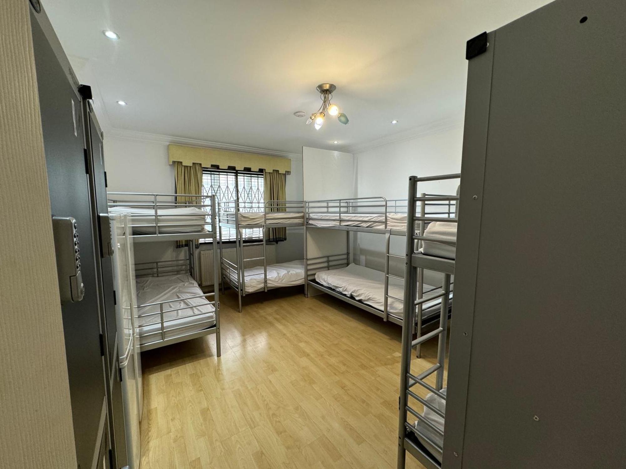365 London Hostel Экстерьер фото