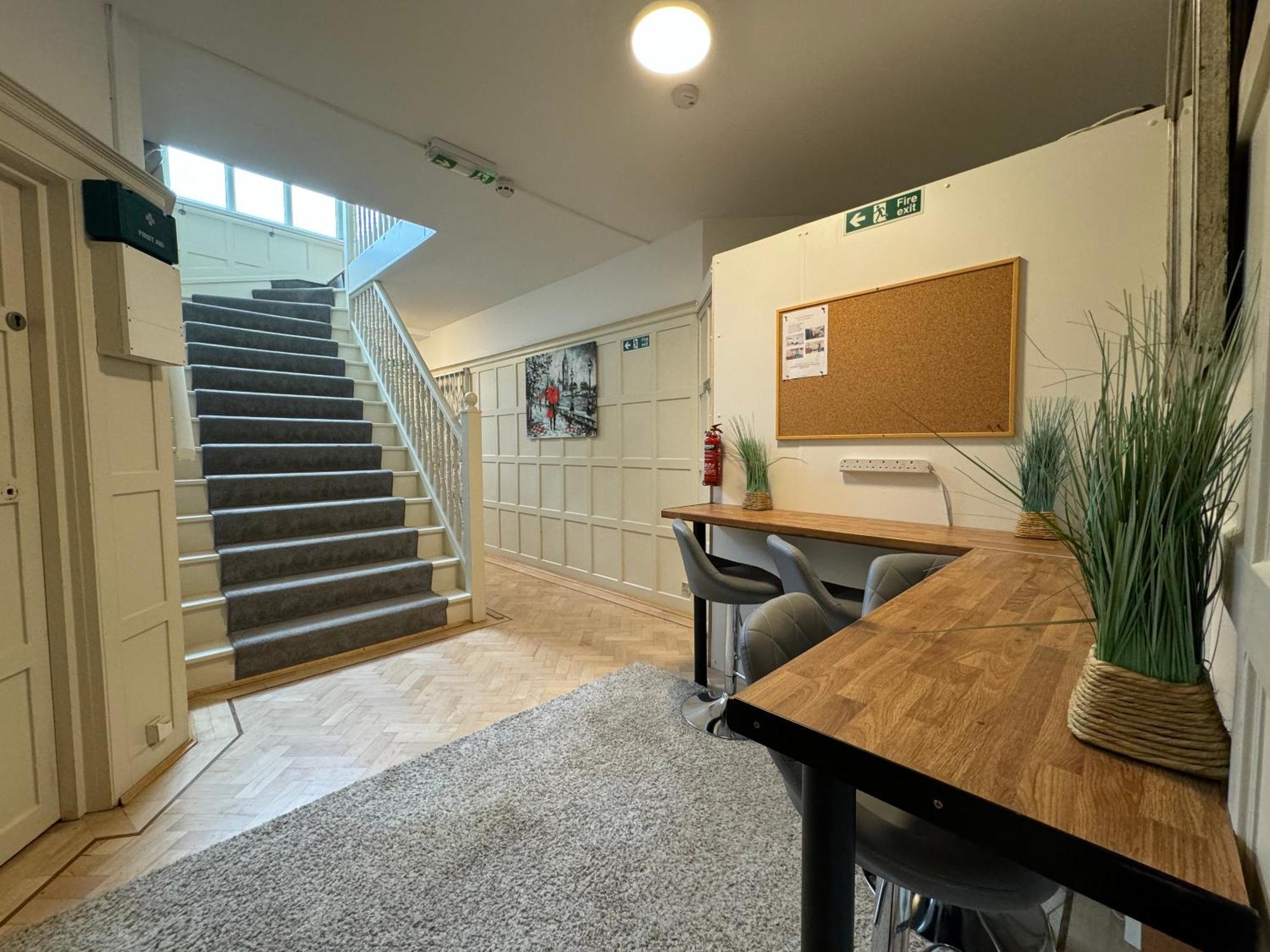 365 London Hostel Экстерьер фото