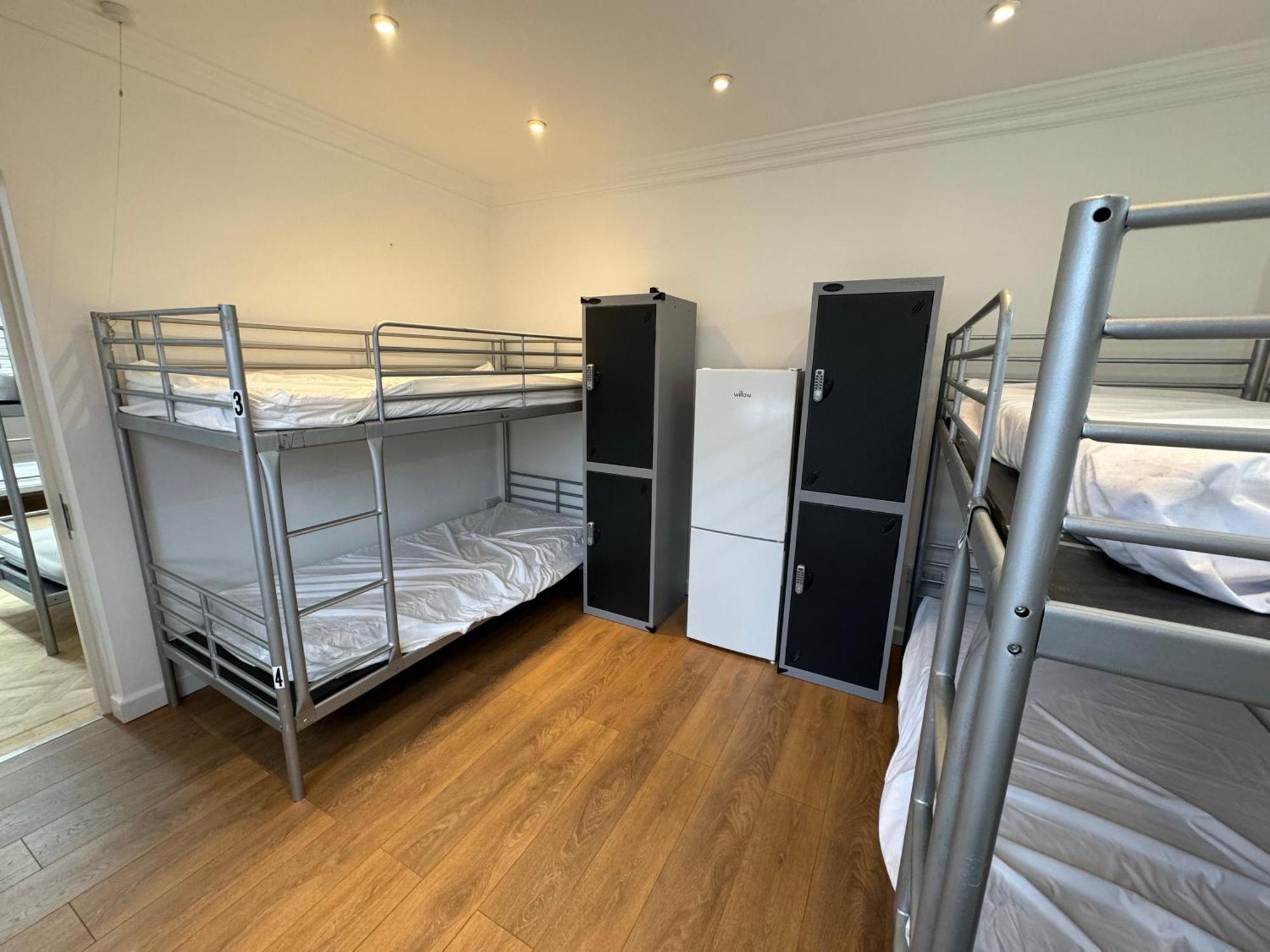 365 London Hostel Экстерьер фото