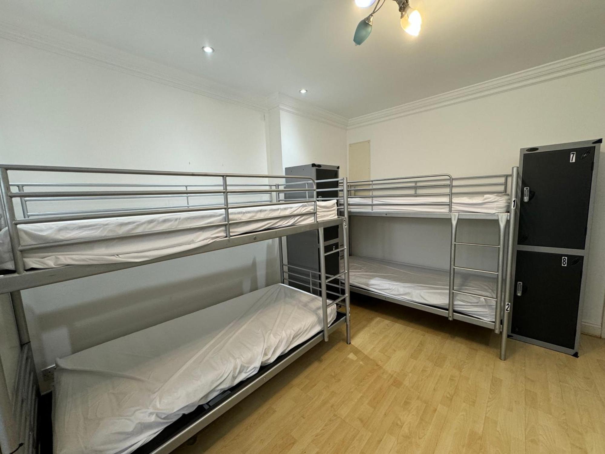 365 London Hostel Экстерьер фото
